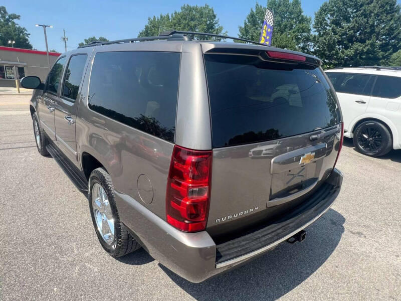 2013 Chevrolet Suburban LTZ