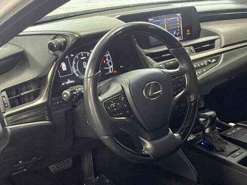 2021 Lexus ES 350