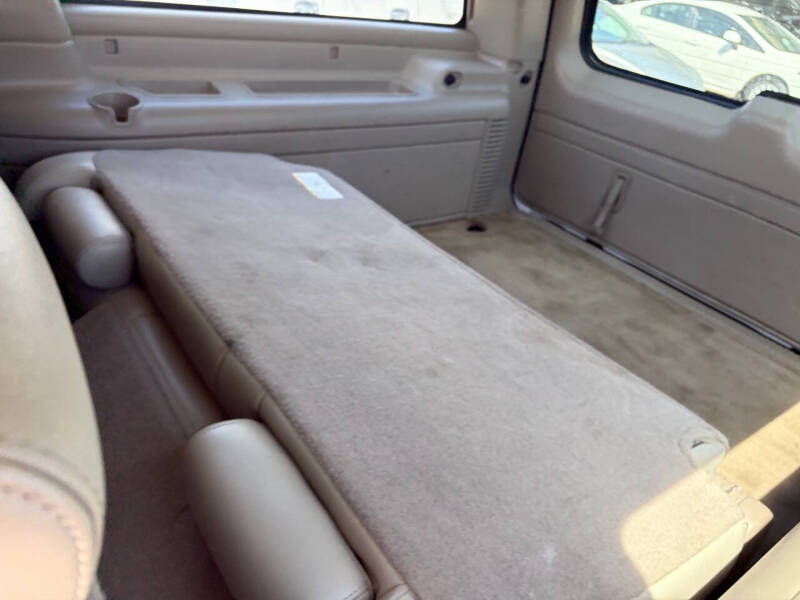 2005 Chevrolet Suburban 1500 LS