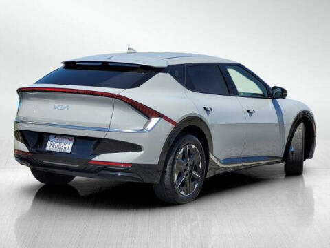 2025 Kia EV6 Wind