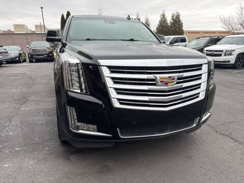 2016 Cadillac Escalade Platinum