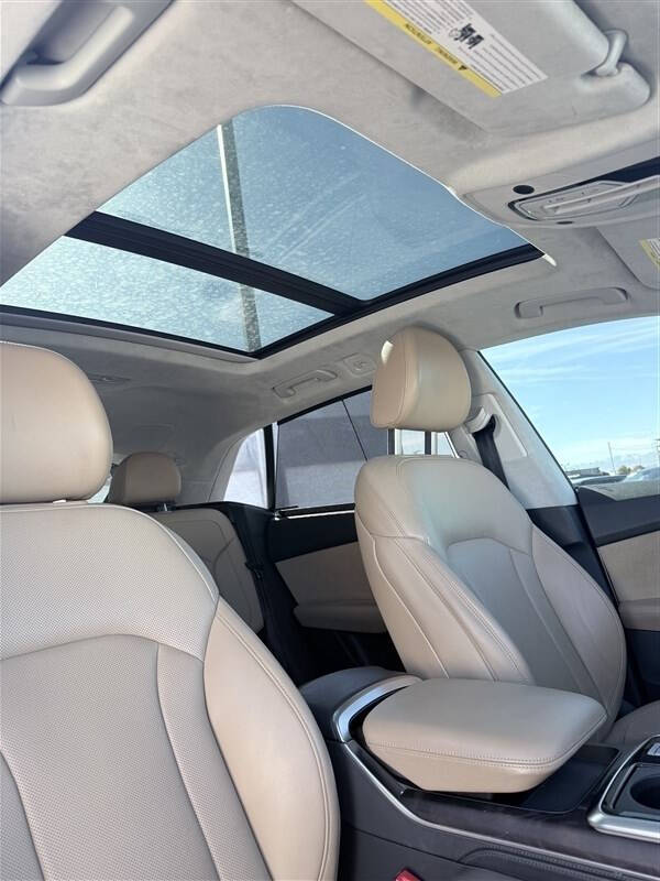 2019 Audi Q8 quattro Prestige 55 TFSI