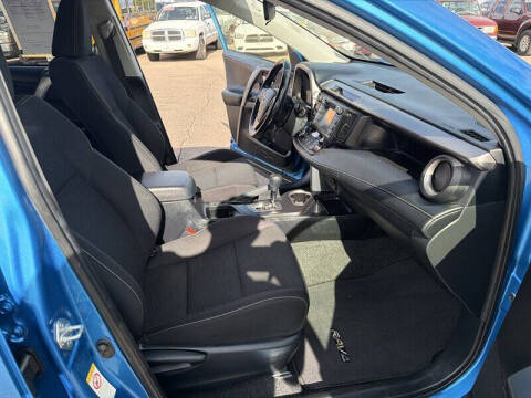 2018 Toyota RAV4 Hybrid XLE