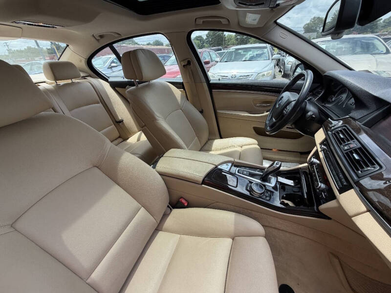 2015 BMW 5 Series 528i xDrive