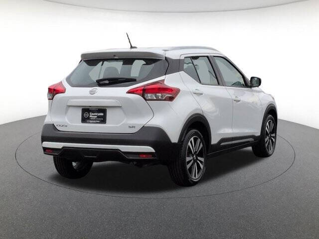 2019 Nissan Kicks SR