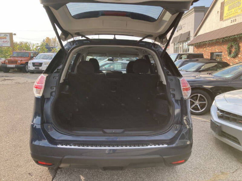 2016 Nissan Rogue SV