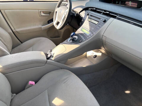 2010 Toyota Prius II