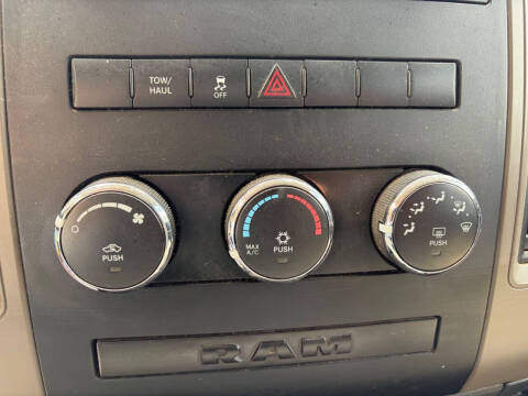 2012 RAM 1500 ST