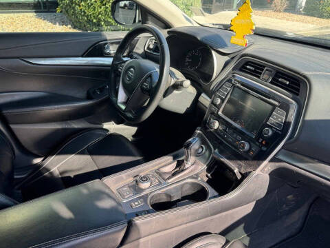2022 Nissan Maxima 3.5 SV