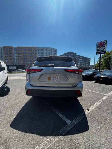 2021 Toyota Highlander L