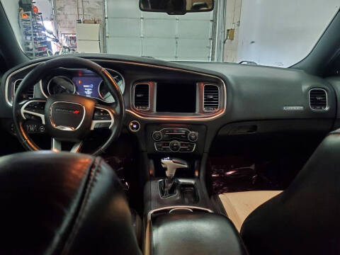 2018 Dodge Charger SXT Plus