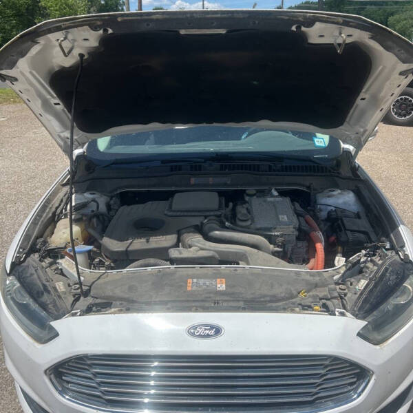 2013 Ford Fusion Hybrid SE