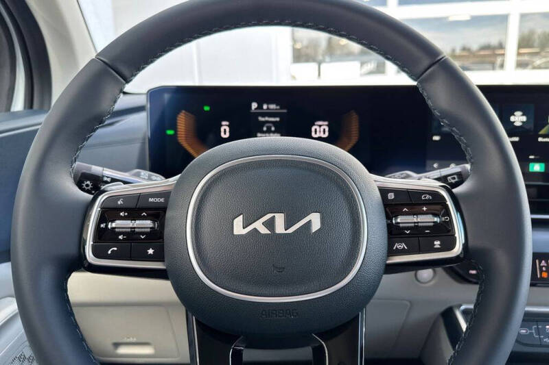 2026 Kia Carnival Hybrid EX