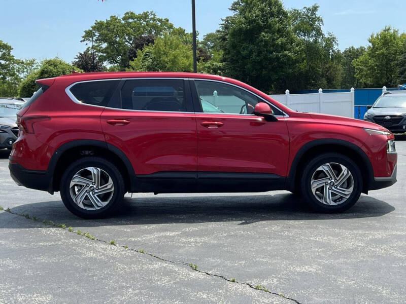 2023 Hyundai Santa Fe SE