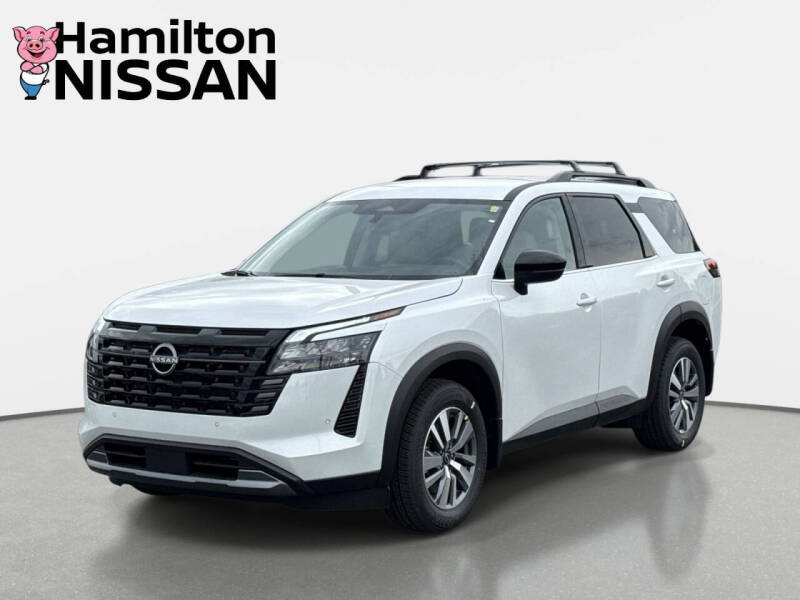 2026 Nissan Pathfinder SL