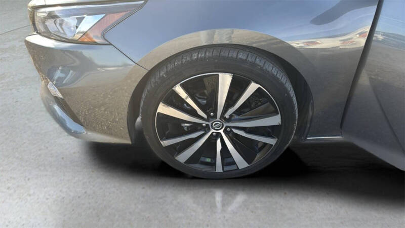 2022 Nissan Altima 2.5 SR