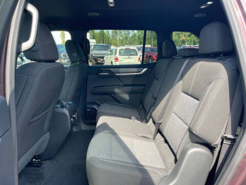 2025 GMC Acadia Elevation