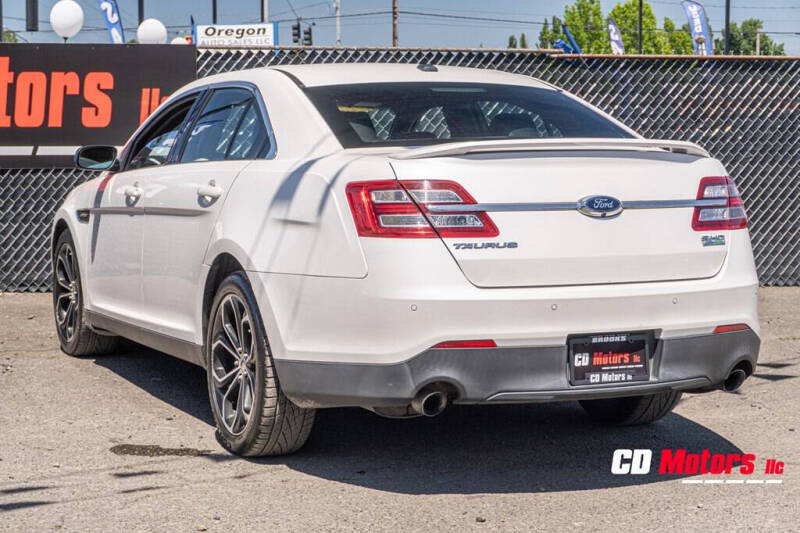 2014 Ford Taurus SHO