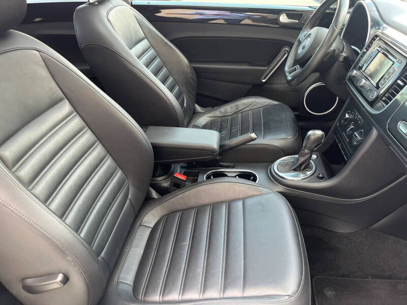 2012 Volkswagen Beetle