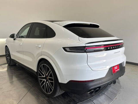 2025 Porsche Cayenne S Coupe