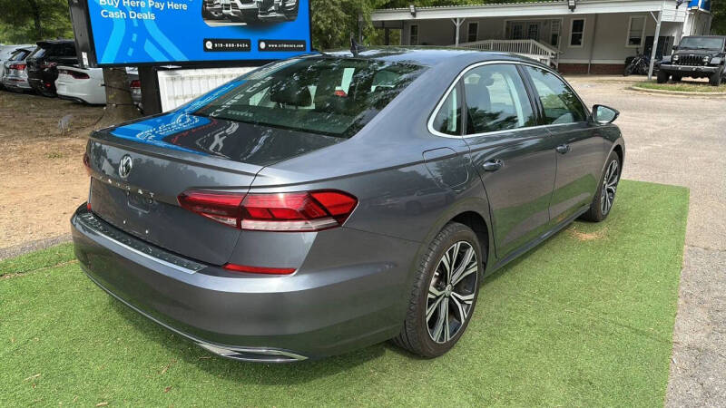 2022 Volkswagen Passat SE