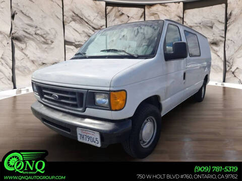 2003 Ford E-Series E-150 Base