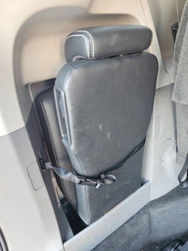 2014 Toyota Sienna SE 8-Passenger