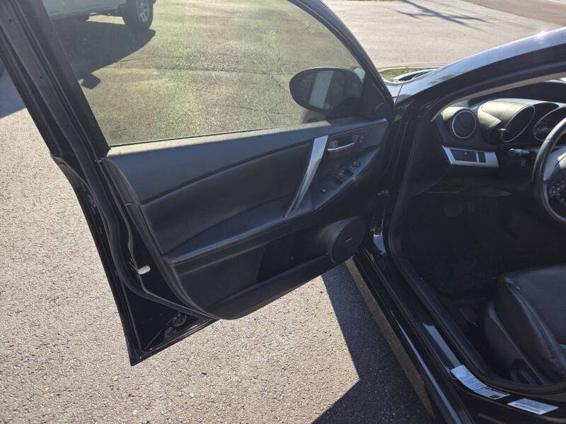 2012 Mazda MAZDA3 s Grand Touring