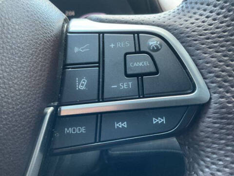 2023 Toyota Sienna Platinum 7-Passenger
