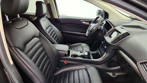 2020 Ford Edge