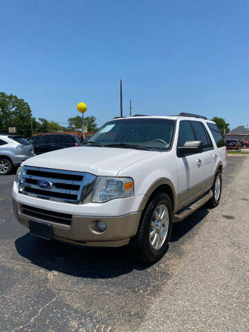 2011 Ford Expedition for sale at Gator's Auto Sales in Garland TX