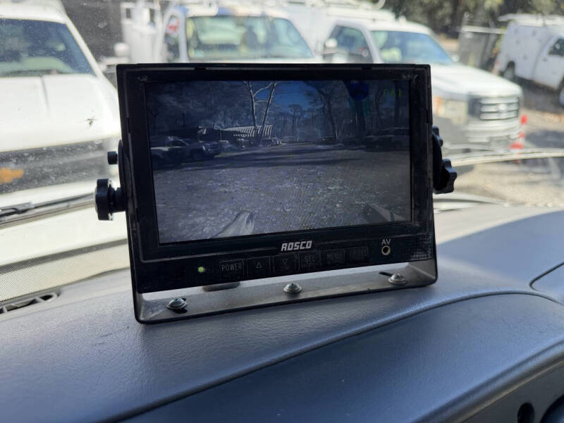 2014 Freightliner M2 106