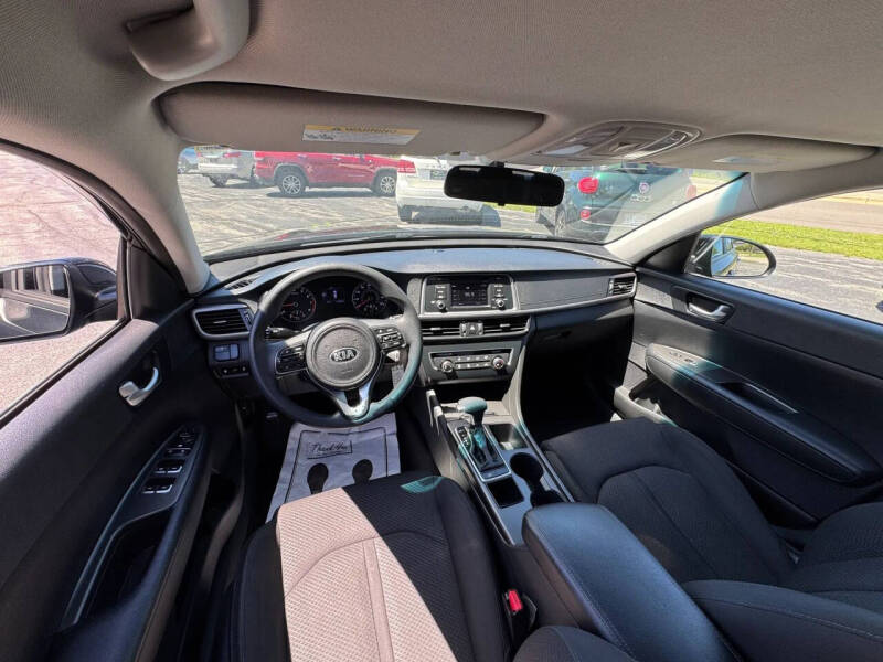 2016 Kia Optima LX