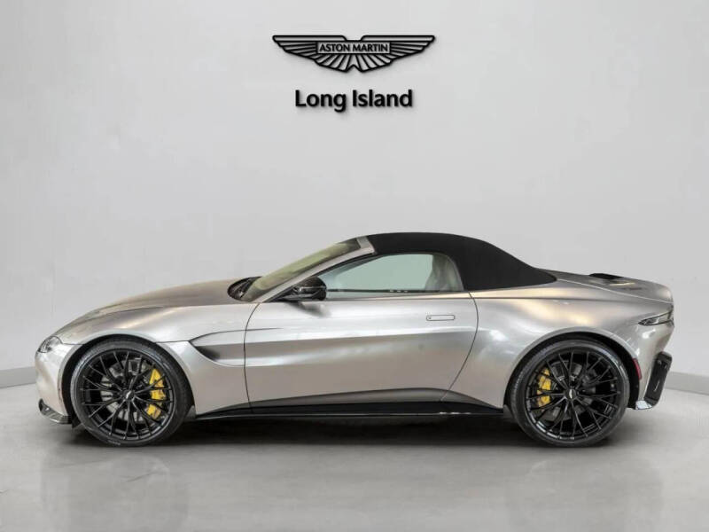 2023 Aston Martin Vantage