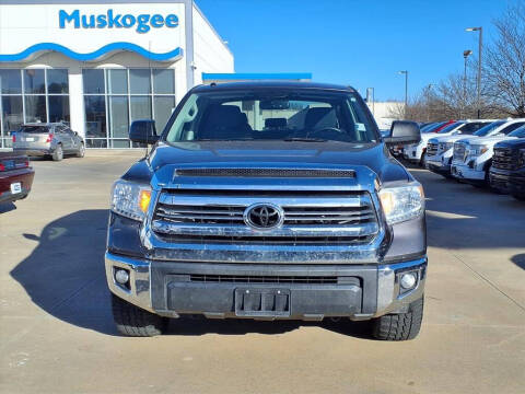 2017 Toyota Tundra SR5