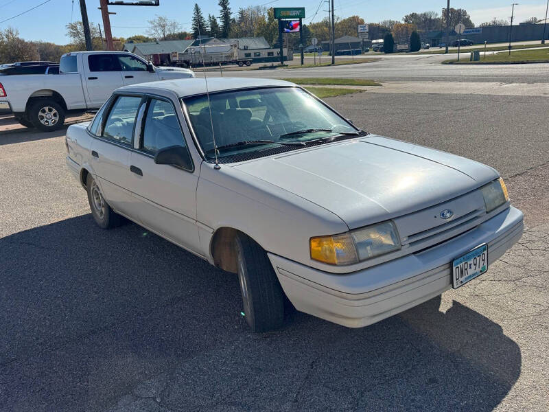 1992 Ford Tempo GL