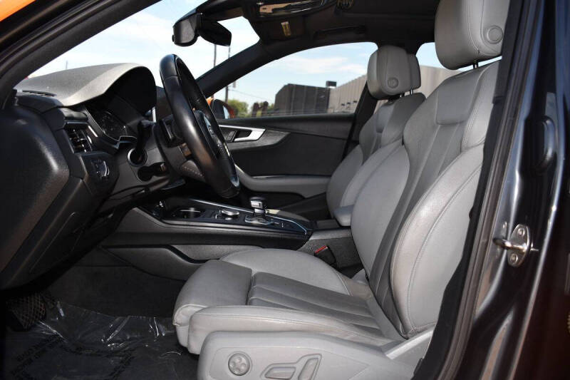 2017 Audi A4 2.0T quattro Premium