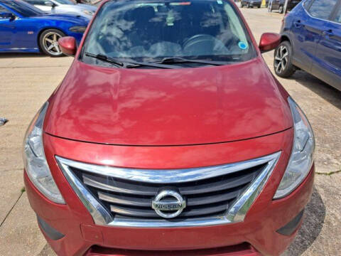 2019 Nissan Versa SV