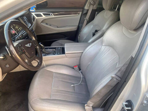 2015 Hyundai Genesis