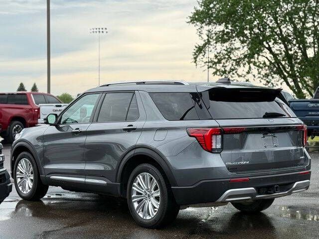 2025 Ford Explorer Platinum