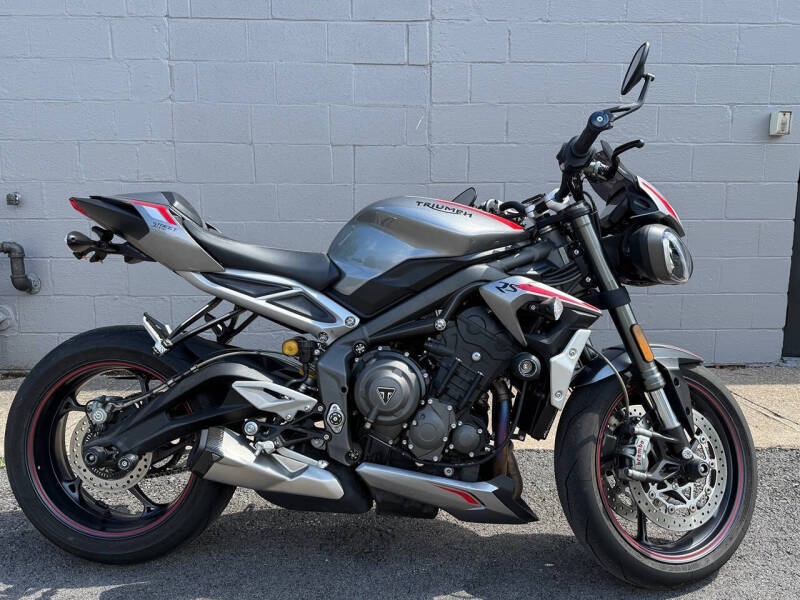 2021 Triumph Street Triple RS