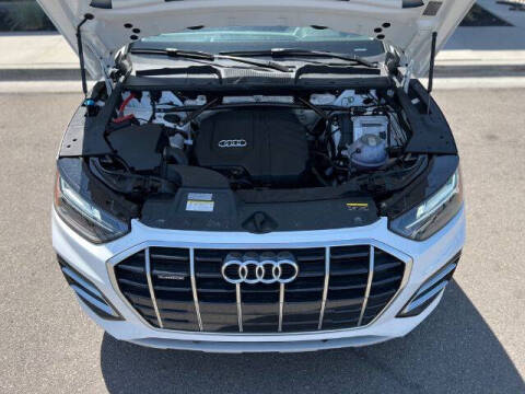 2023 Audi Q5 quattro Premium 40 TFSI