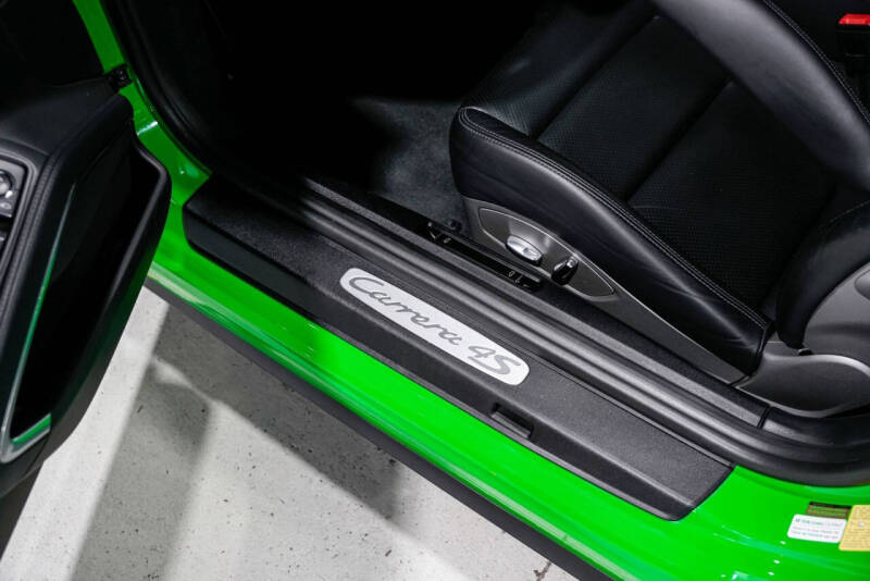 2014 Porsche 911 Carrera 4S