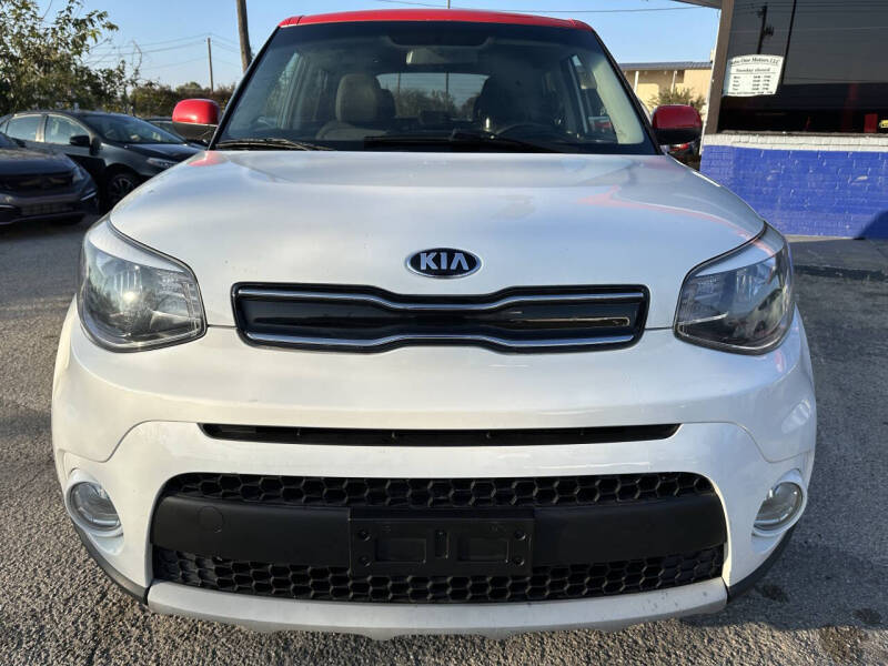 2019 Kia Soul +