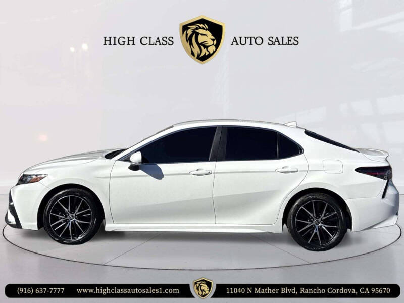 2023 Toyota Camry SE