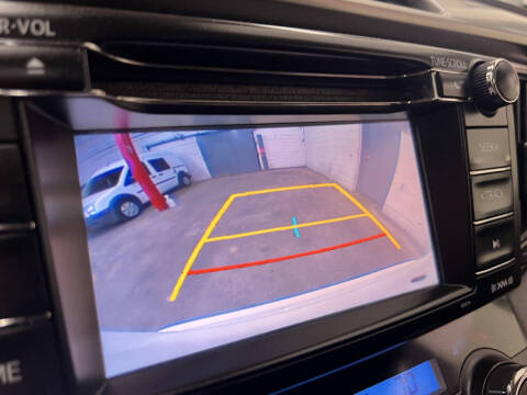 2017 Toyota RAV4 Hybrid XLE