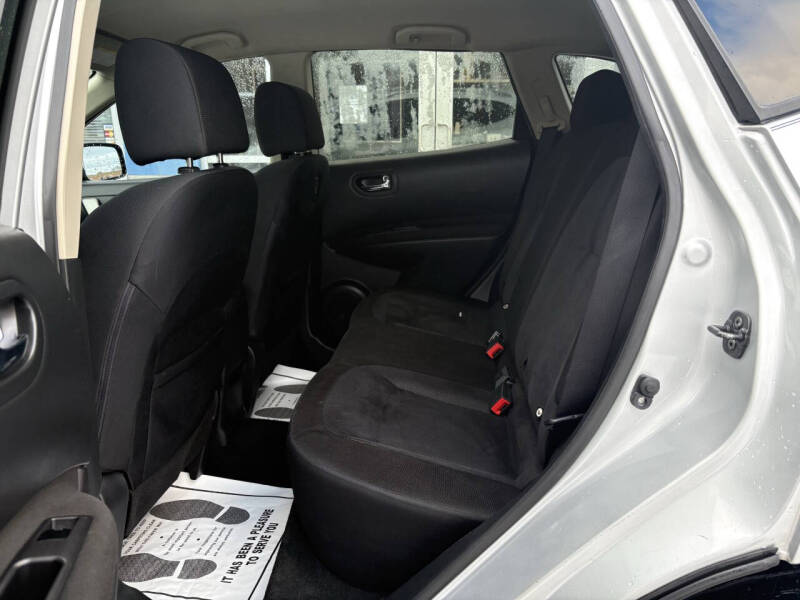 2015 Nissan Rogue Select S