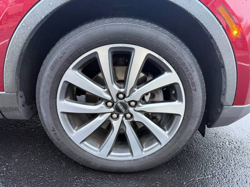 2019 Lincoln Nautilus Select