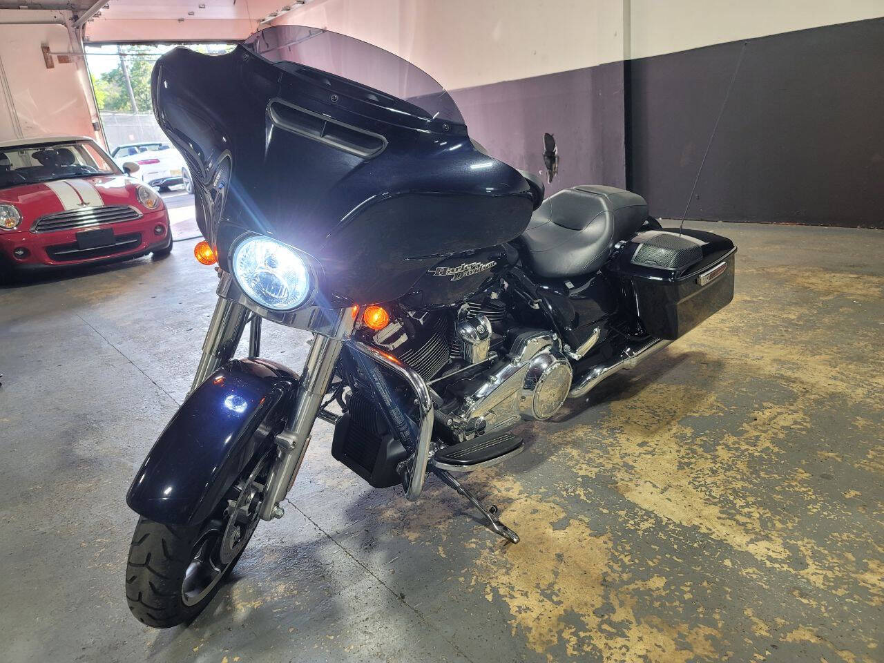 street glide harley davidson for sale