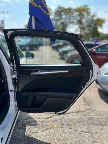 2013 Ford Fusion SE
